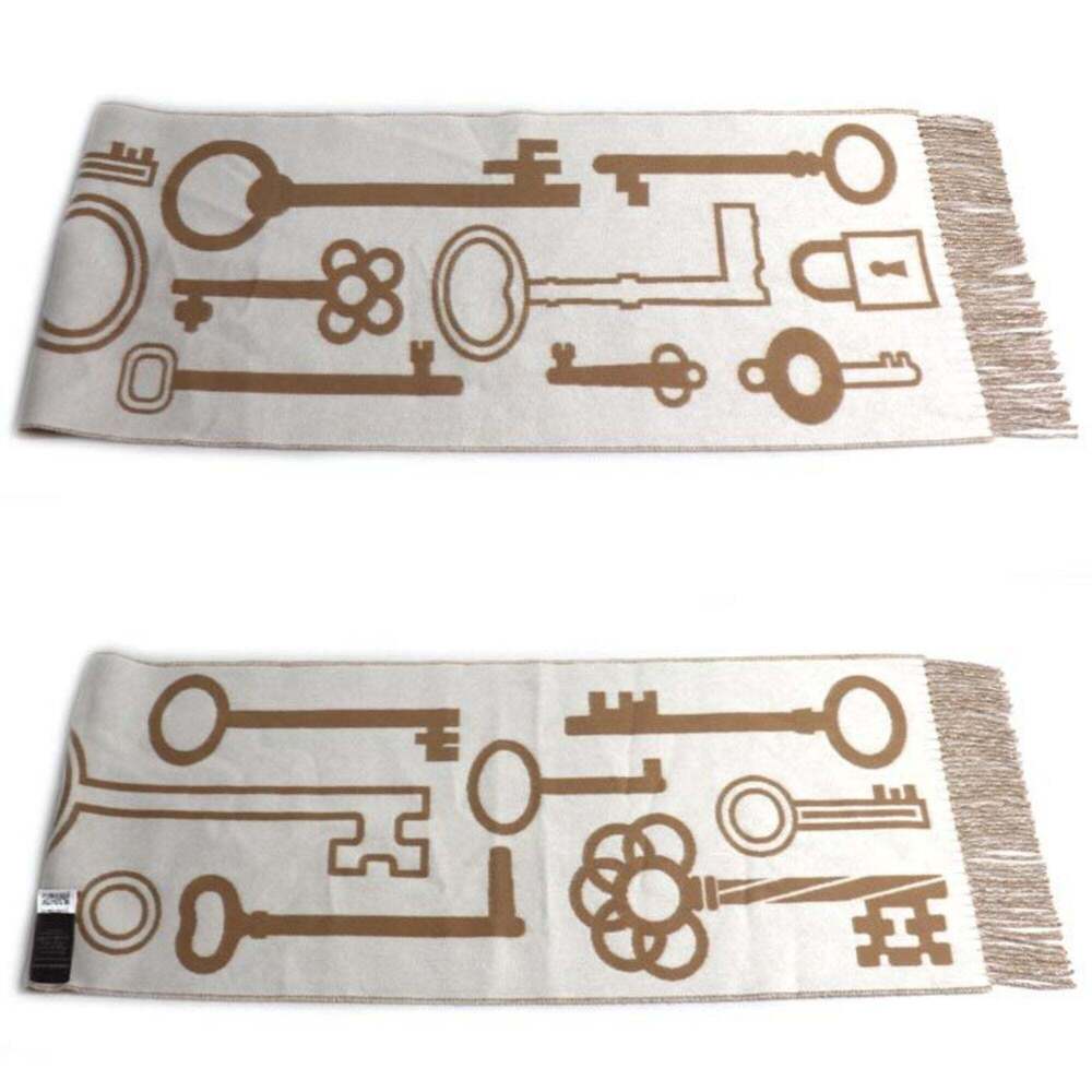 HERMES Authentic Scarf - Picture 3 of 4